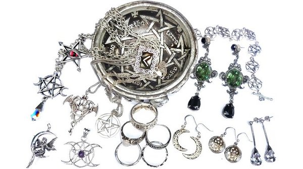 Jewellery, Amulets & more
