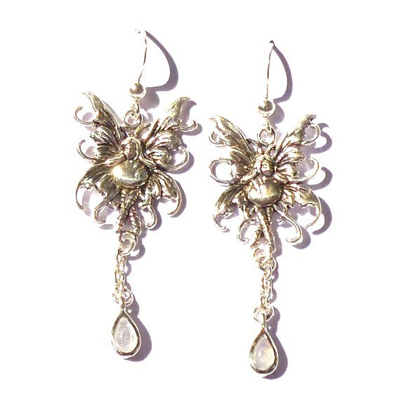 Elven earrings with moonstone