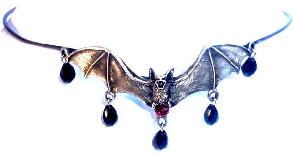 Tiara Gothic Bat